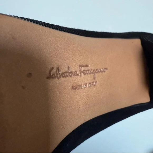 Vintage Salvatore Ferragamo classic black grosgrain block heel pumps - size 5.5 - Picture 7 of 7
